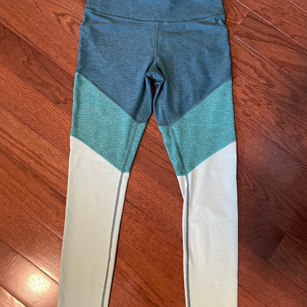 Outdoor Voices TriColor Leggings